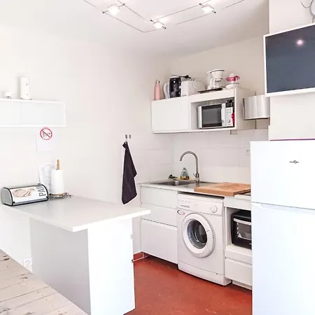 Apartment Les Cabestans 1-2-3-4 By Interhome Le Barcares