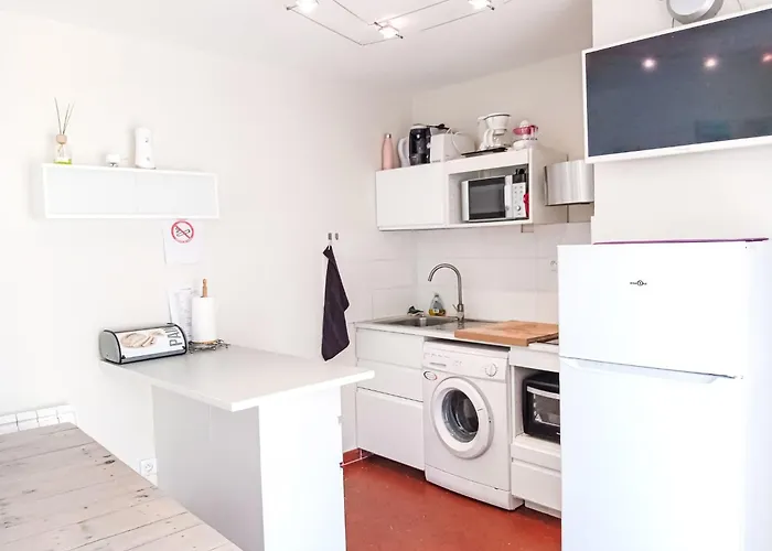 아파트 Les Cabestans 1-2-3-4 By Interhome 르발카레스